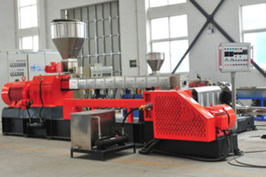 Chiny Maszyna do granulacji z dużą szybkością Pvc o wydajności 500 - 600 kg / godz fabryka